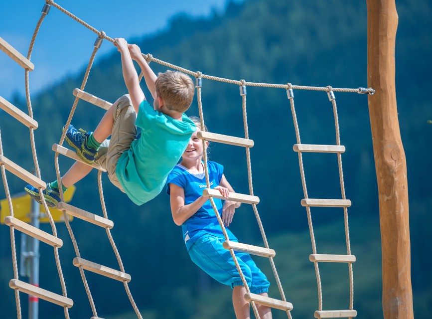 Kletterspa&szlig; im Abenteuerland des Familienhotels Botenwirt in Kleinarl