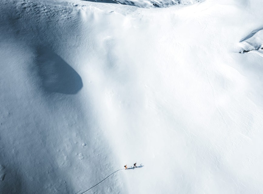 Skitourengeher auf unber&uuml;hrter Schneefl&auml;che in den Bergen rund um Kleinarl &copy; Christian Schartner